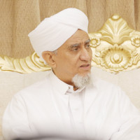 التوجيه الأحرى لبناء المرأة المسلمة في المرحلة المعاصرة من خلال دار الزهراء