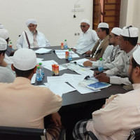 الموجه العام لأربطة التربية الإسلامية يترأس اجتماع لجنة المناهج